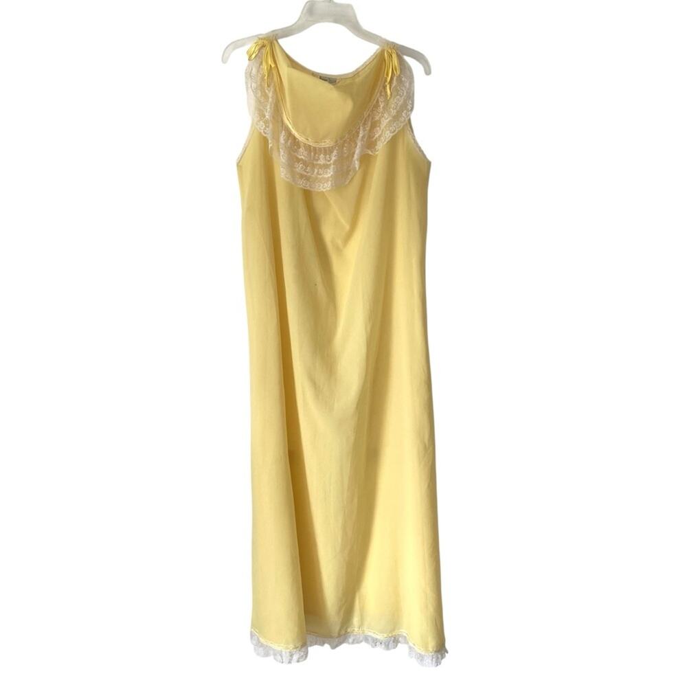 Bonwit Teller Lelis Vintage Rare Yellow Lace Long Nightgown size medium lingerie